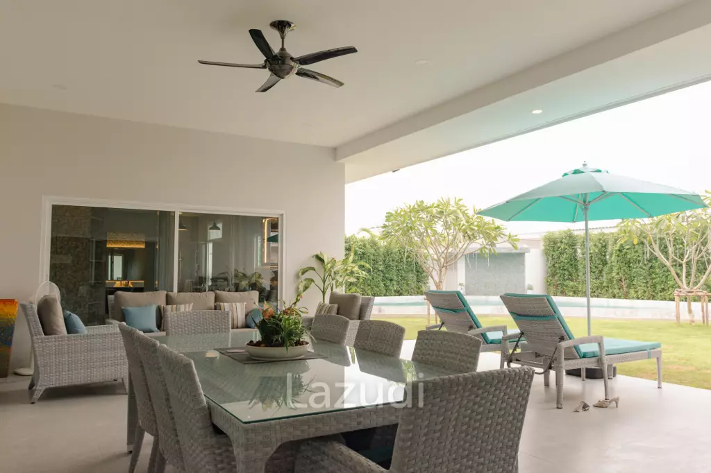 Elegant 5-Bedroom Villa with Pool in Thap Tai