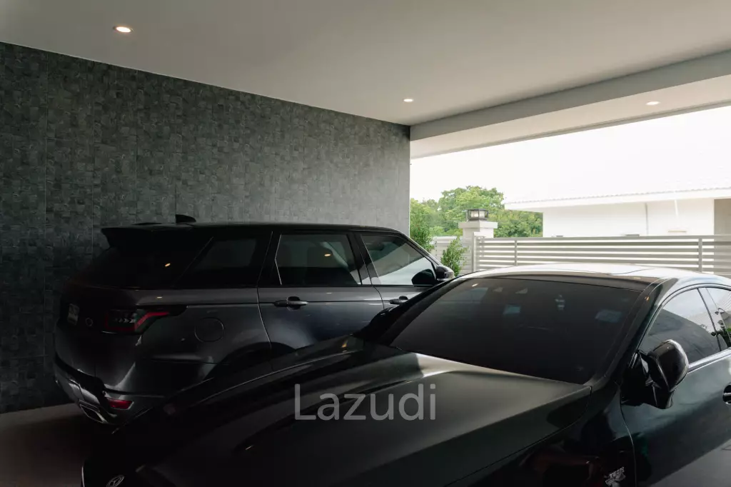 Elegant 5-Bedroom Villa with Pool in Thap Tai