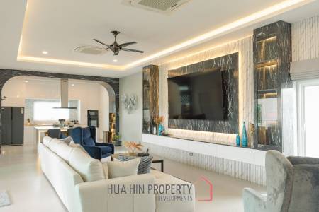 5 Beds 5 Baths 275 SQ.M MeeDee Homes