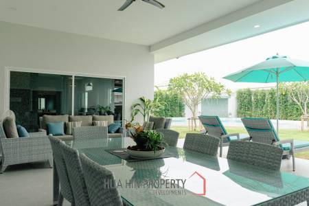 5 Beds 5 Baths 275 SQ.M MeeDee Homes