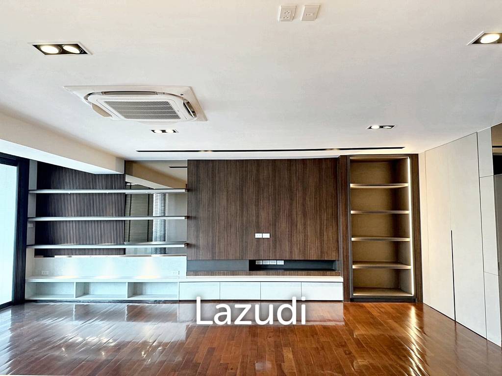 4 Bedroom 3 Bathroom 374 SQ.M Ploenchit Terrace
