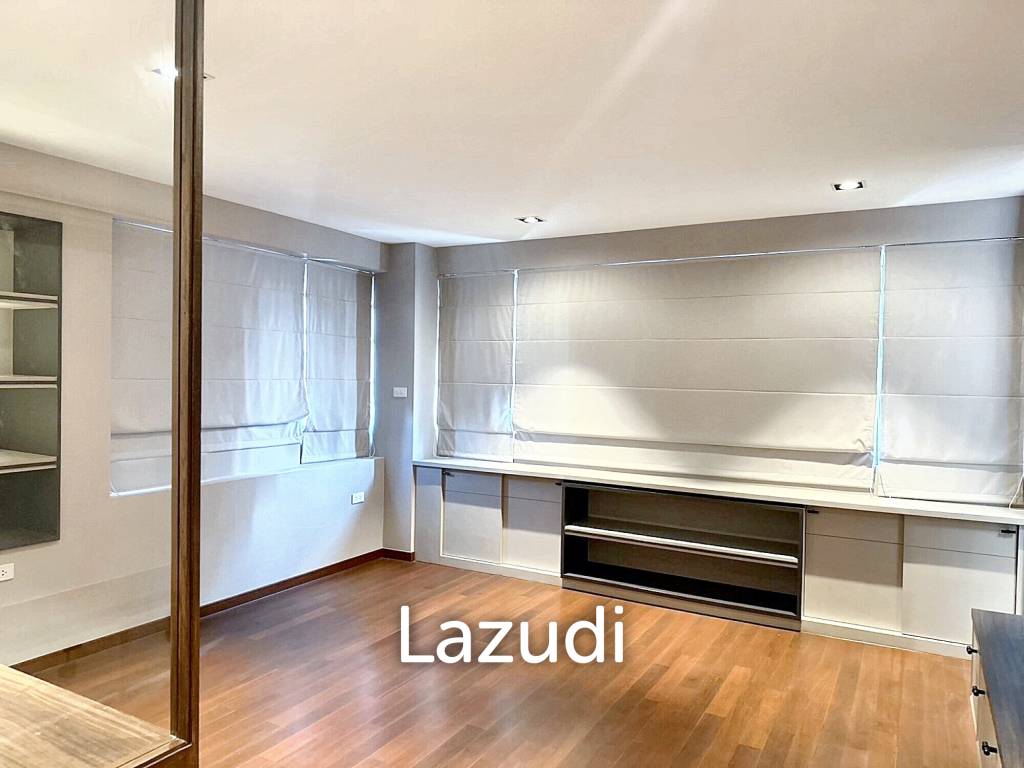 4 Bedroom 3 Bathroom 374 SQ.M Ploenchit Terrace