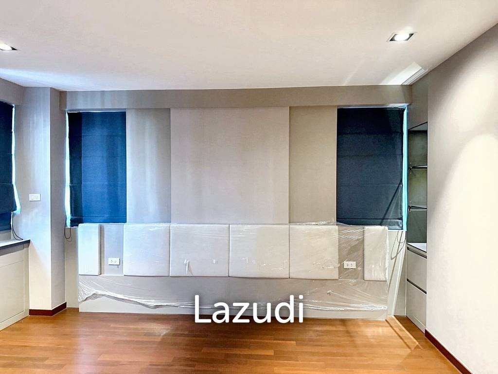 4 Bedroom 3 Bathroom 374 SQ.M Ploenchit Terrace
