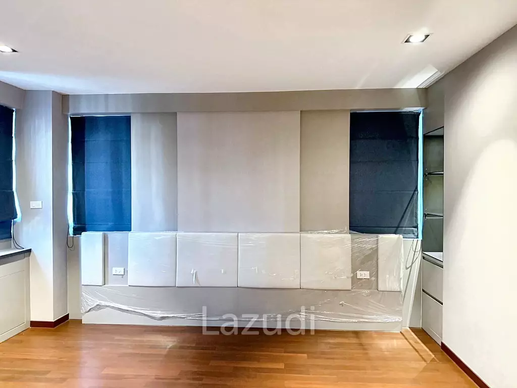 4 Bedroom 3 Bathroom 374 SQ.M Ploenchit Terrace