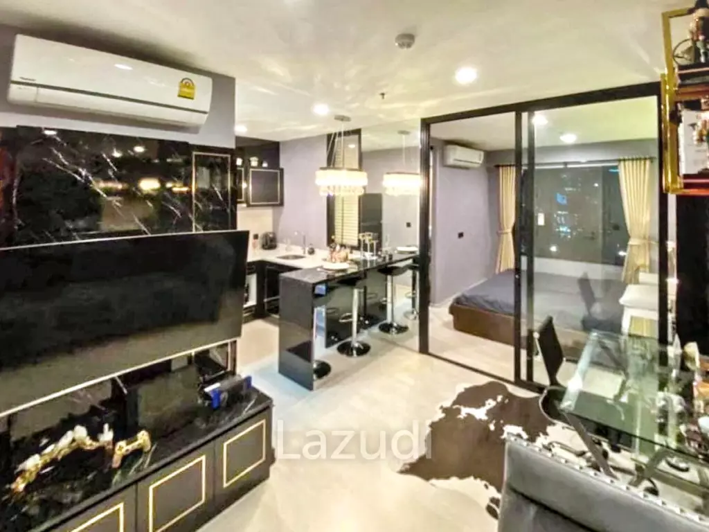 1 Bedroom 1 Bathroom 35 SQ.M at Life Asoke