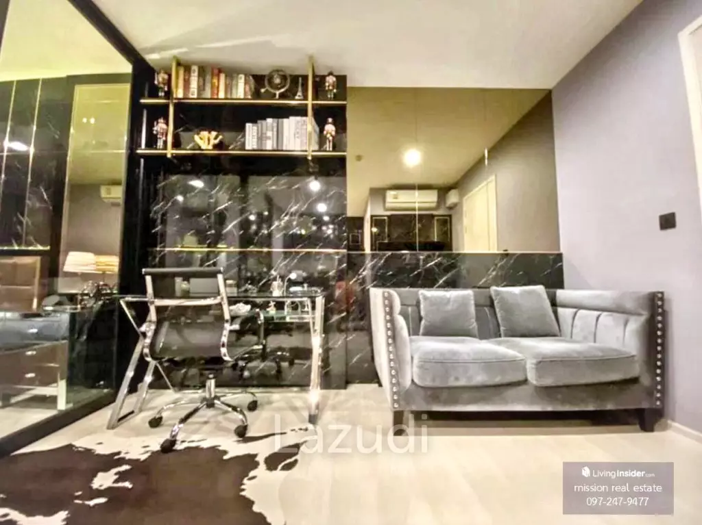 1 Bedroom 1 Bathroom 35 SQ.M at Life Asoke