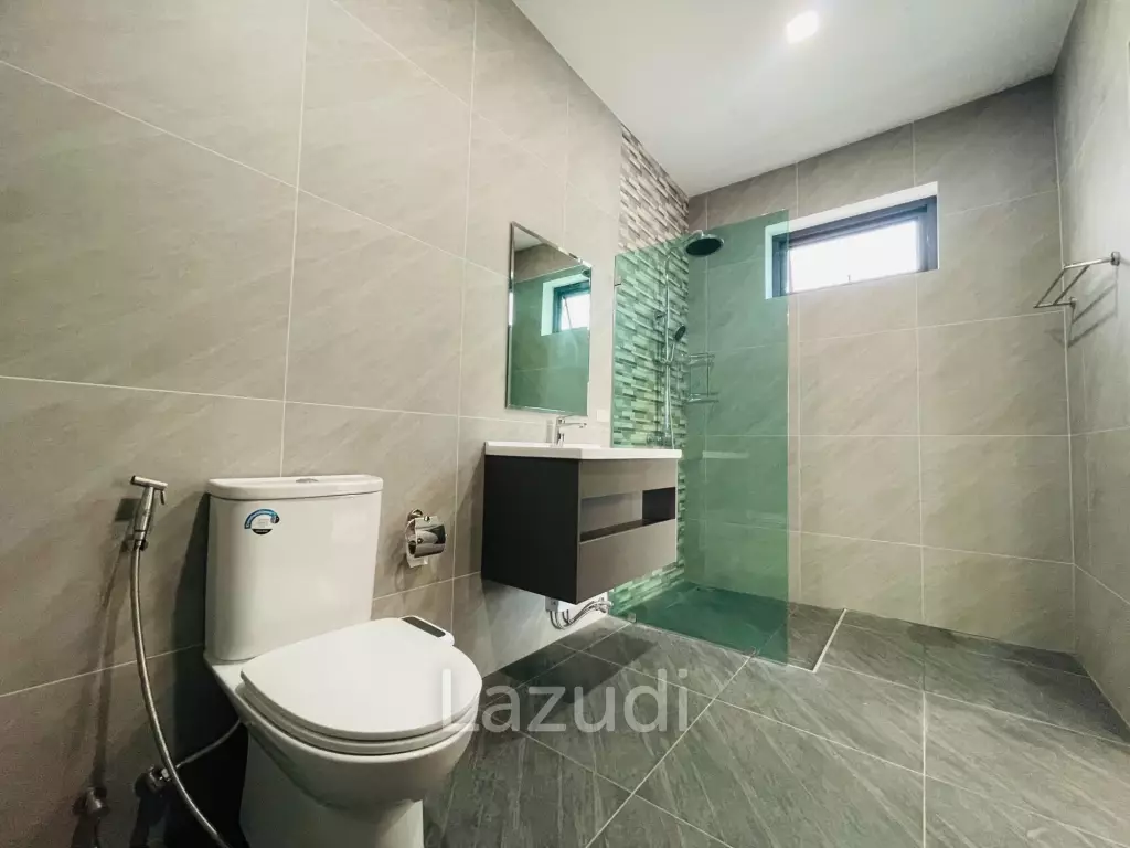 Luxury Modern 5-Bedroom Villa in Bo Phut Ko Samui
