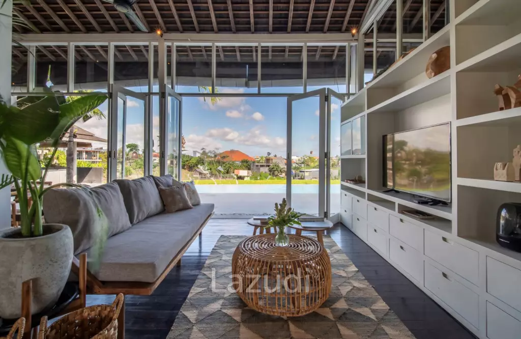 Own a Piece of Paradise: Luxury Leasehold 5-Bed Villa with Rice Field Views in Canggu – Berawa