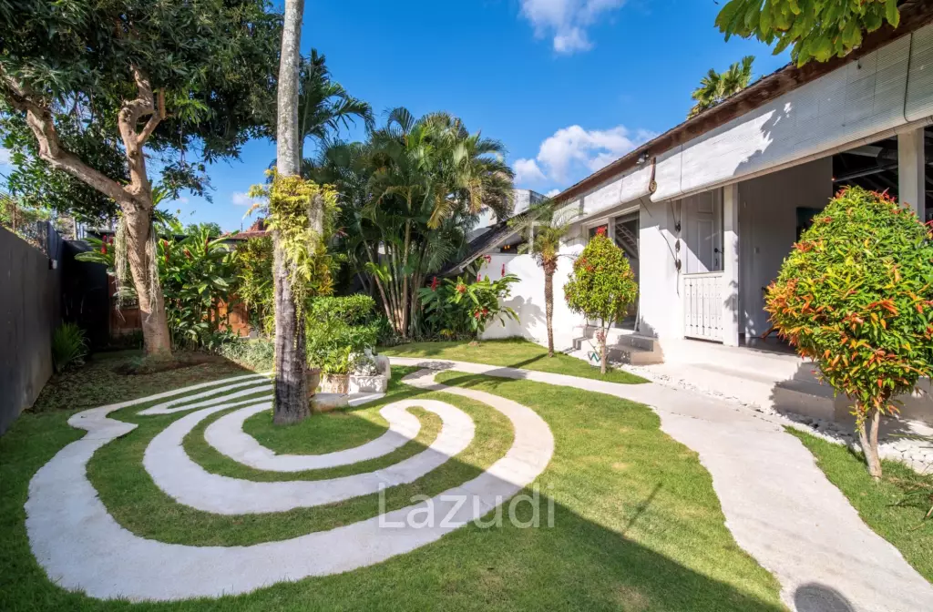 Own a Piece of Paradise: Luxury Leasehold 5-Bed Villa with Rice Field Views in Canggu – Berawa