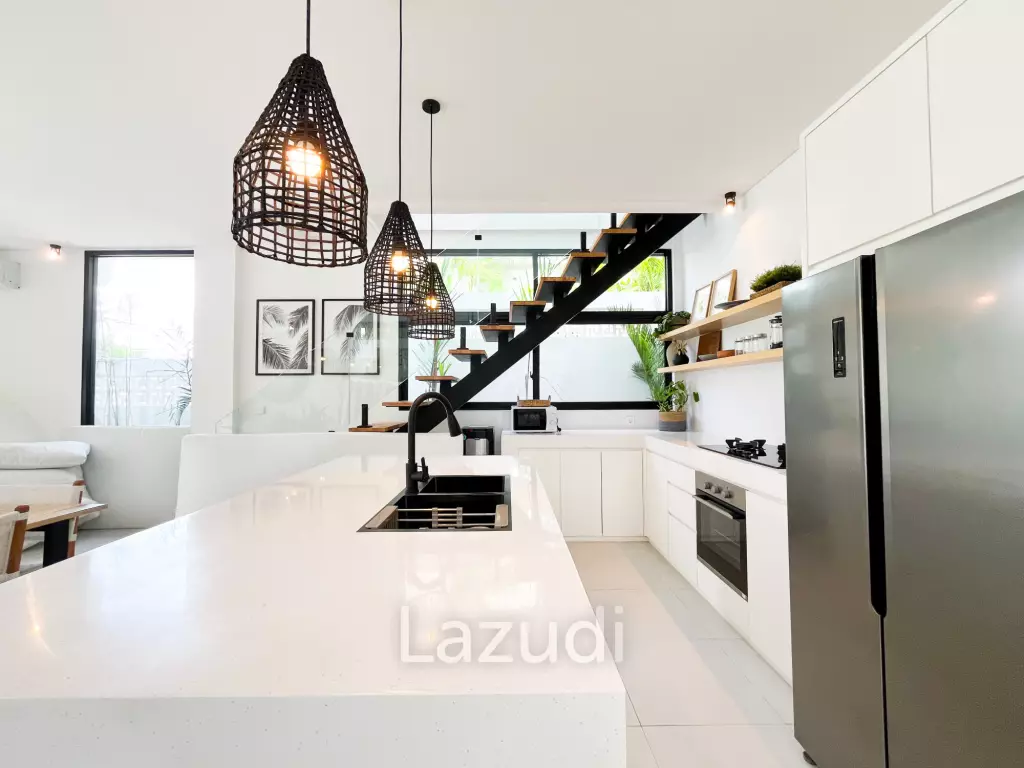 Ultra-Modern villa Situated beachside Pererenan with 44-year lease