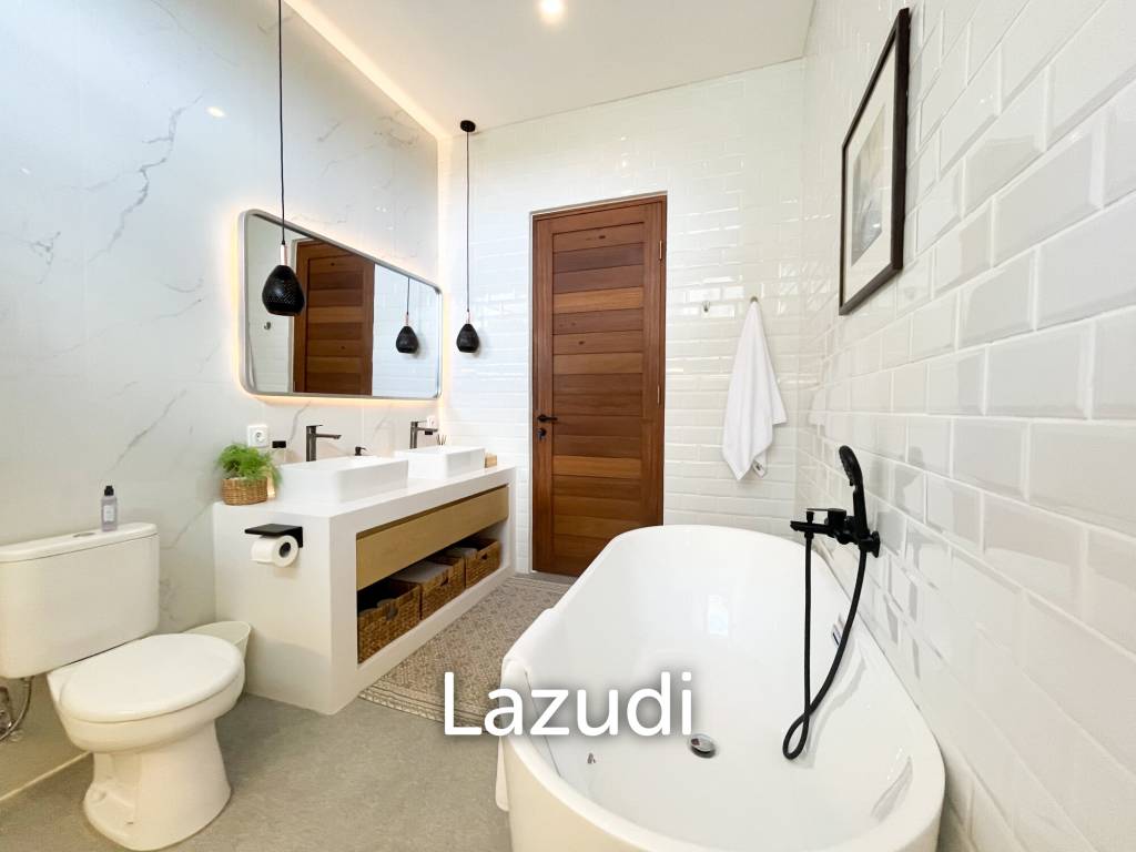 Ultra-Modern villa Situated beachside Pererenan with 44-year lease