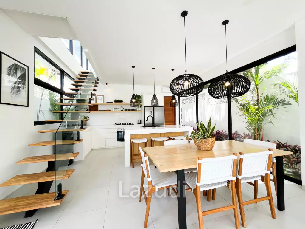 Ultra-Modern villa Situated beachside Pererenan with 44-year lease