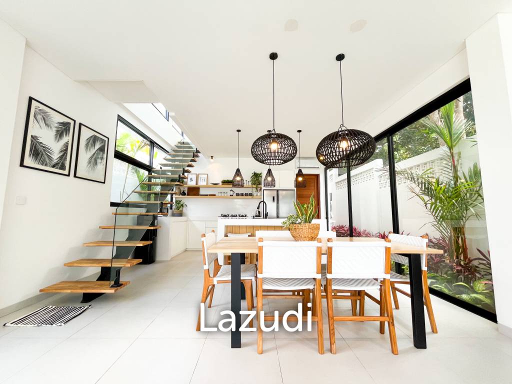 Ultra-Modern villa Situated beachside Pererenan with 44-year lease