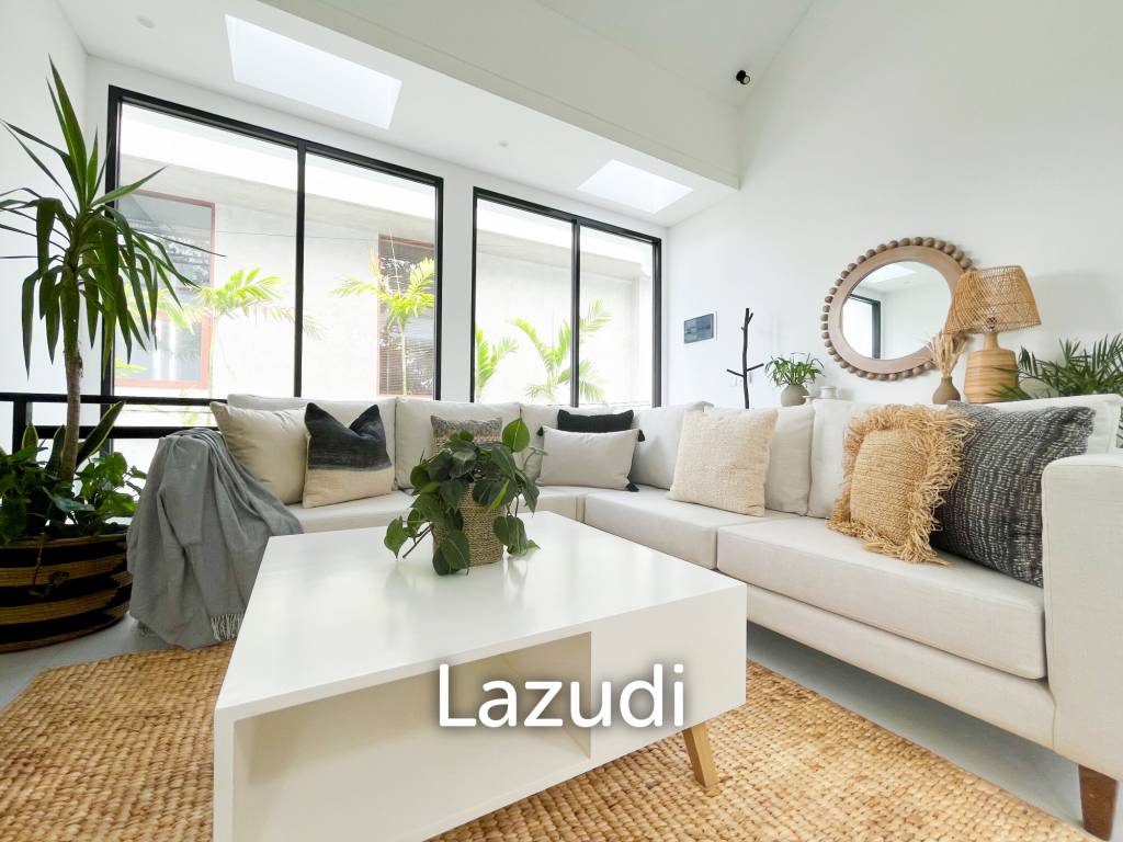 Ultra-Modern villa Situated beachside Pererenan with 44-year lease