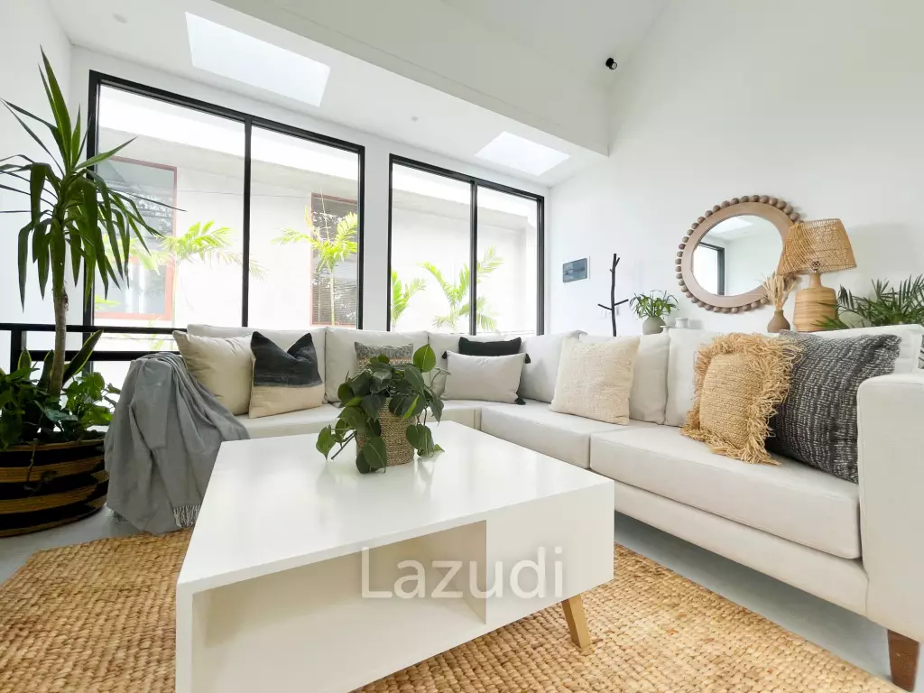 Ultra-Modern villa Situated beachside Pererenan with 44-year lease