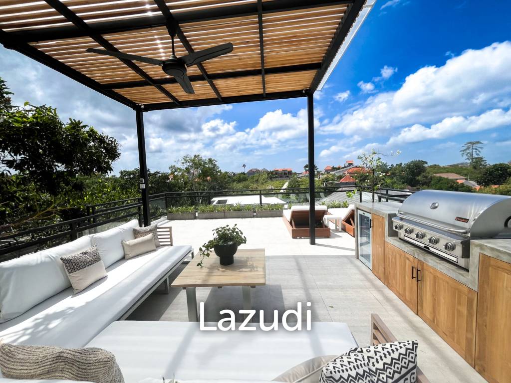 Ultra-Modern villa Situated beachside Pererenan with 44-year lease