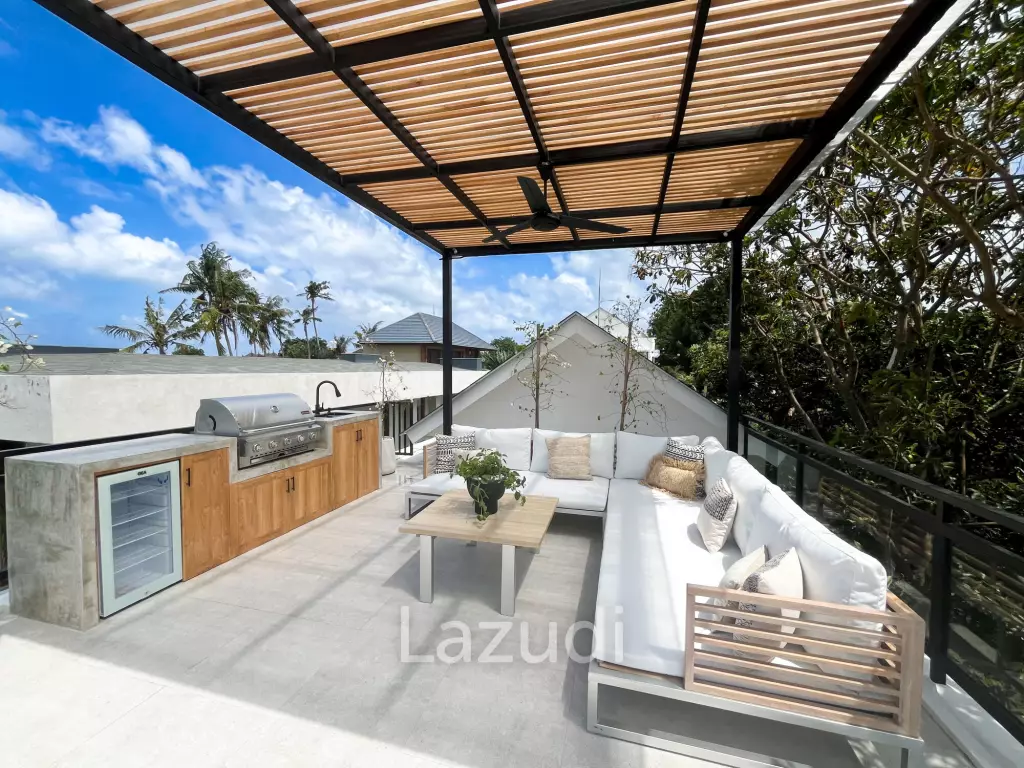 Ultra-Modern villa Situated beachside Pererenan with 44-year lease
