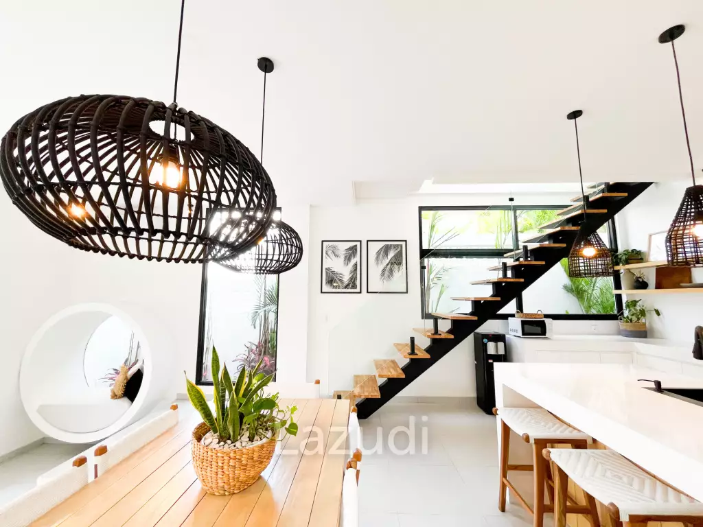 Ultra-Modern villa Situated beachside Pererenan with 44-year lease