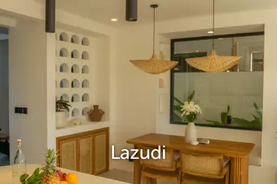 Stunning One Bedroom steps away from Nyang-Nyang Beach
