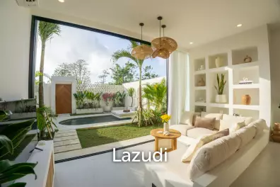 Stunning One Bedroom steps away from Nyang-Nyang Beach