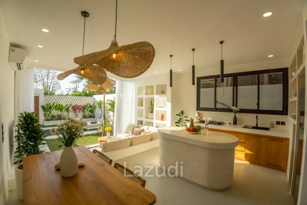 Stunning One Bedroom steps away from Nyang-Nyang Beach