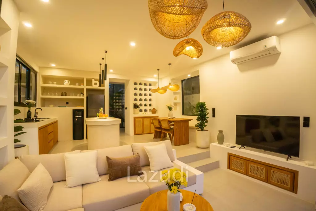 Stunning One Bedroom steps away from Nyang-Nyang Beach