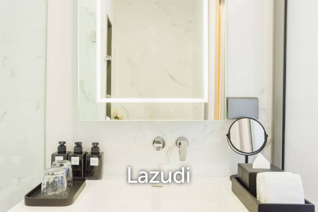 Studio 35 SQ.M Wyndham Bangkok Queen Convention Center