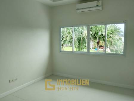 Great Location 2 bed Townhouse on Soi 102