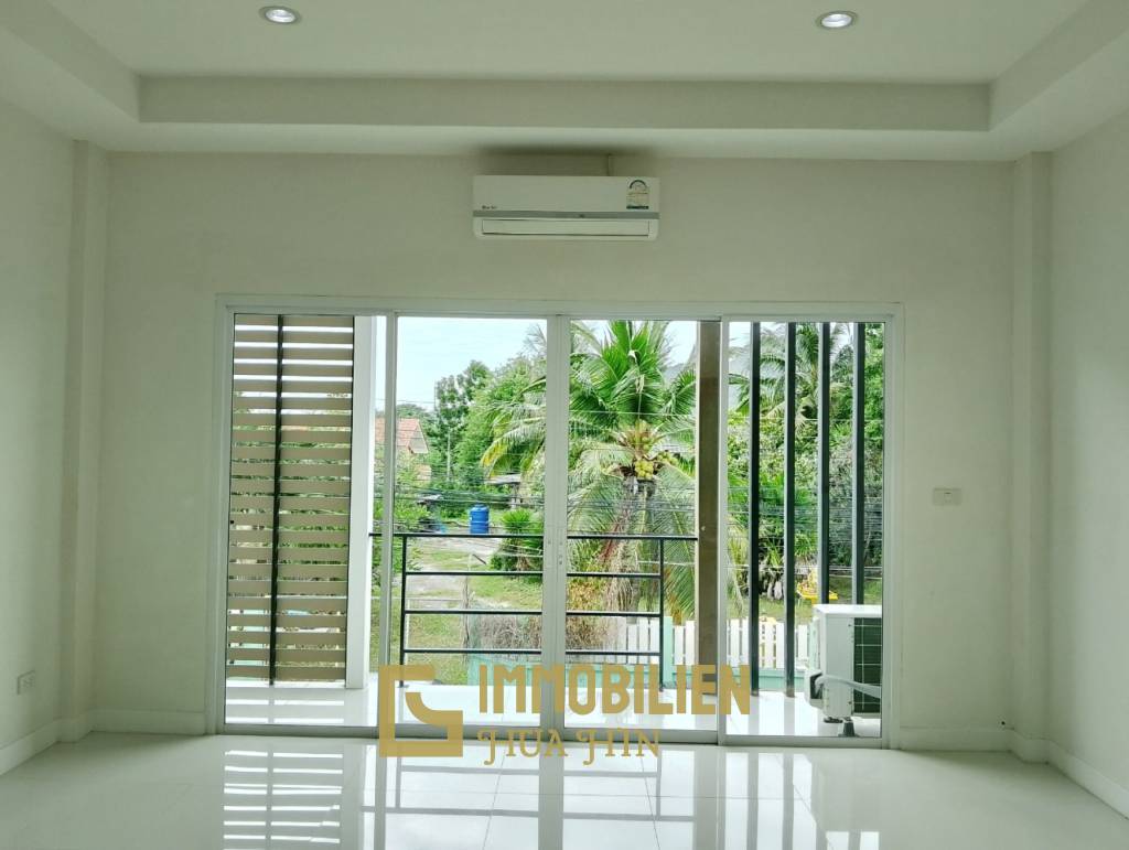 Great Location 2 bed Townhouse on Soi 102