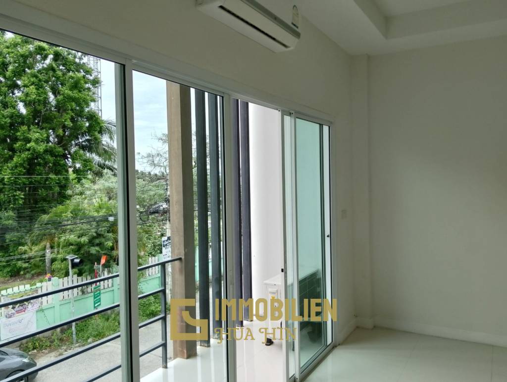 Great Location 2 bed Townhouse on Soi 102