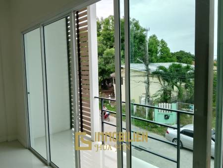 Great Location 2 bed Townhouse on Soi 102