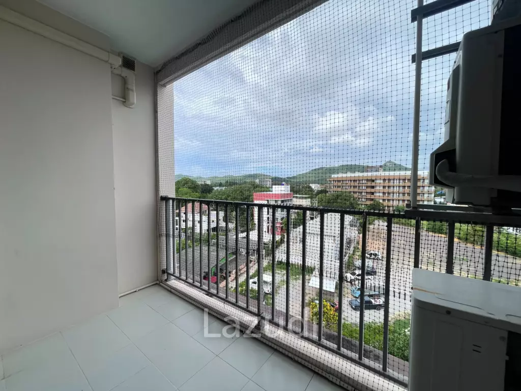 Baan Peang Ploen: 2-bedroom condominium
