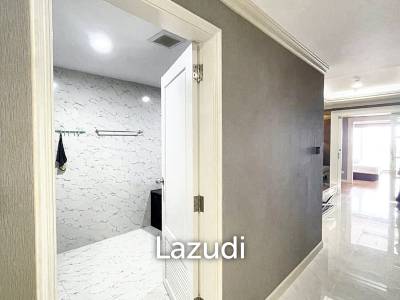 1 Bedroom 1 Bathroom 68 SQ.M State Tower
