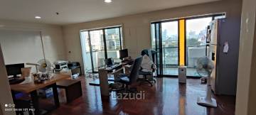 3 Bed 2 Bath 188 SQ.M Kiarti Thanee City Mansion