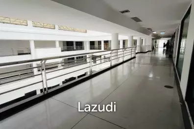 Retail/Office Space for rent in Thonglor