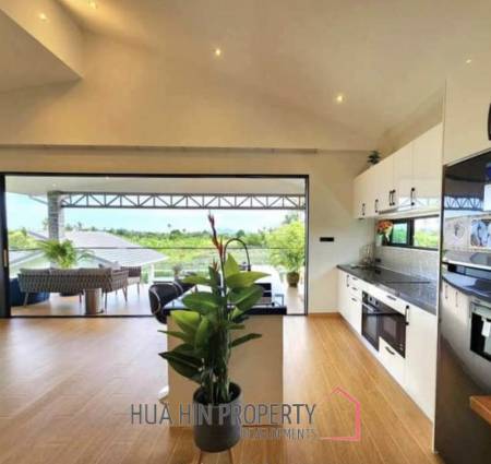 2 STOREY VILLA  : 4 beds pool villa on soi 112