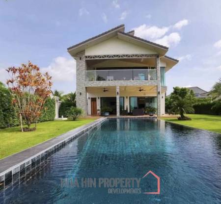 2 STOREY VILLA  : 4 beds pool villa on soi 112