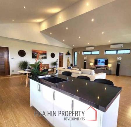 2 STOREY VILLA  : 4 beds pool villa on soi 112