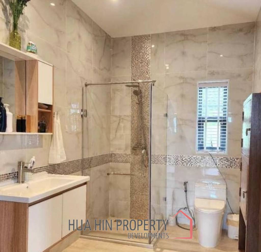 2 STOREY VILLA  : 4 beds pool villa on soi 112