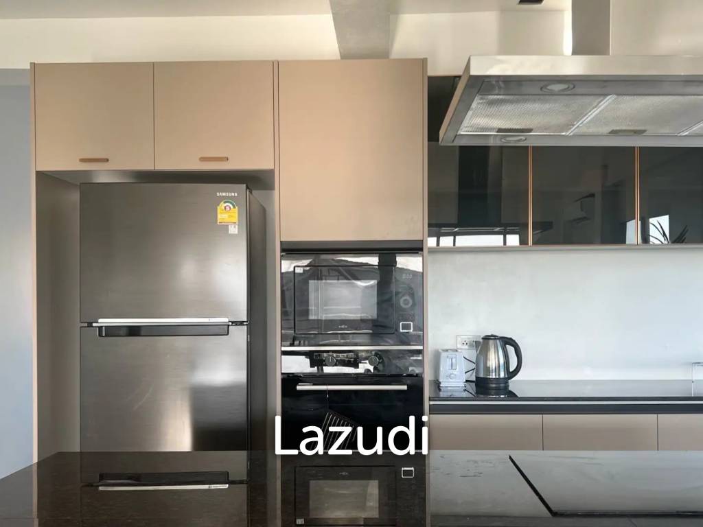 Luxurious 6 Bed Beachfront Villa in Huay Yang