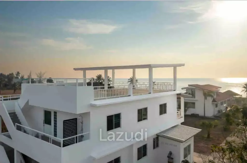 Luxurious 6 Bed Beachfront Villa in Huay Yang