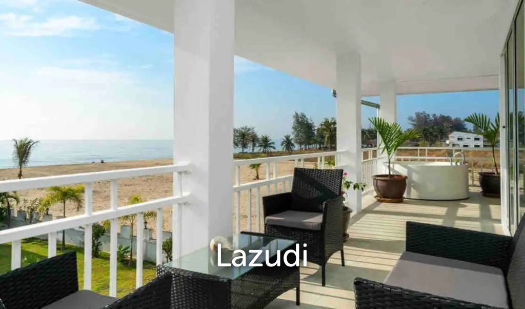 Luxurious 6 Bed Beachfront Villa in Huay Yang