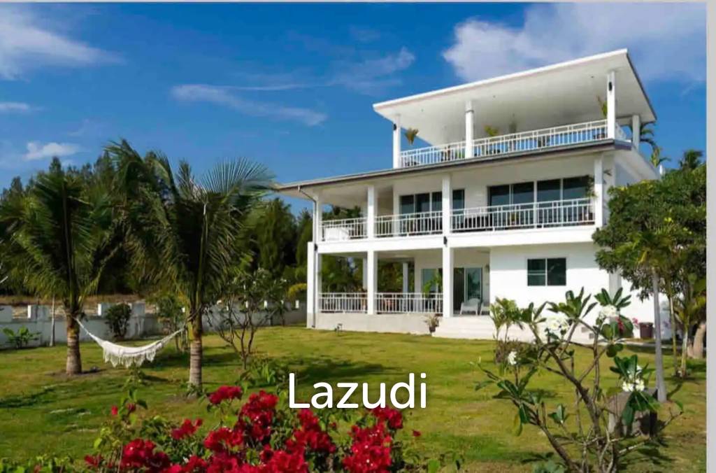 Luxurious 6 Bed Beachfront Villa in Huay Yang