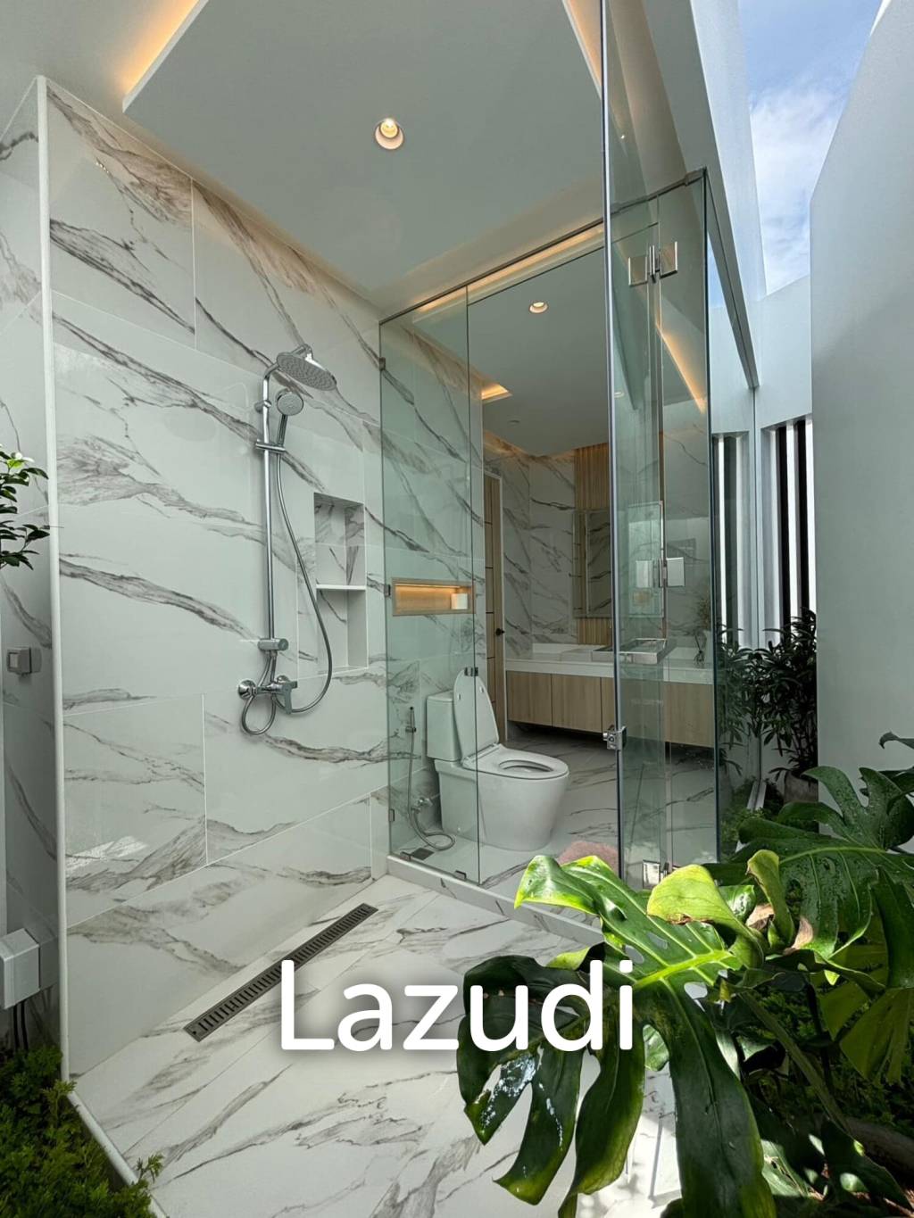 Brand New 3-Bedroom Villa For Sale In Soi Saiyuan, Rawai