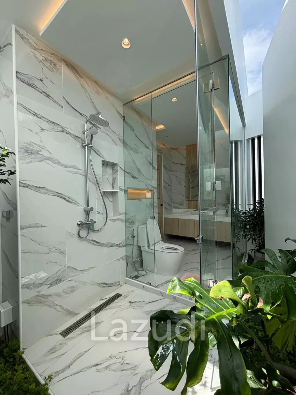 Brand New 3-Bedroom Villa For Sale In Soi Saiyuan, Rawai