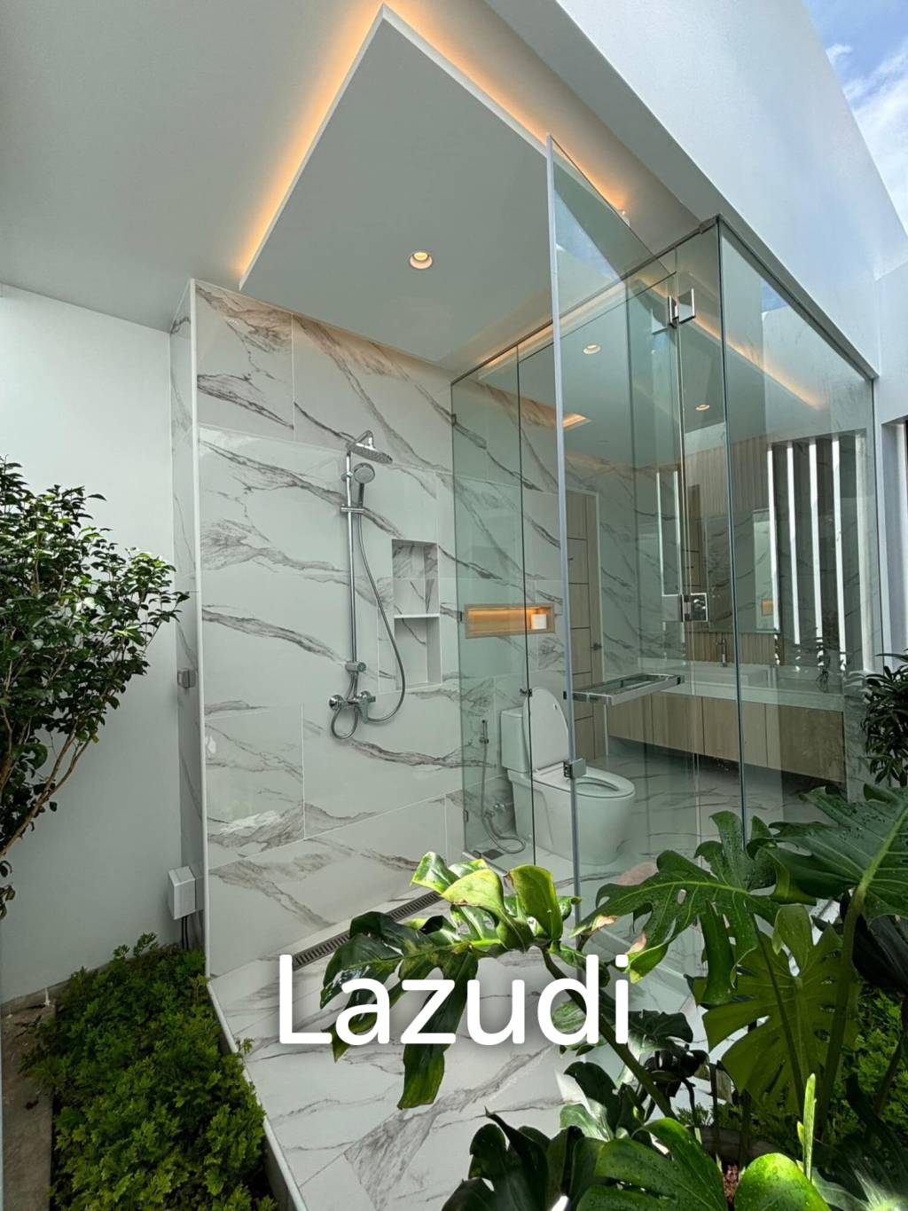 Brand New 3-Bedroom Villa For Sale In Soi Saiyuan, Rawai