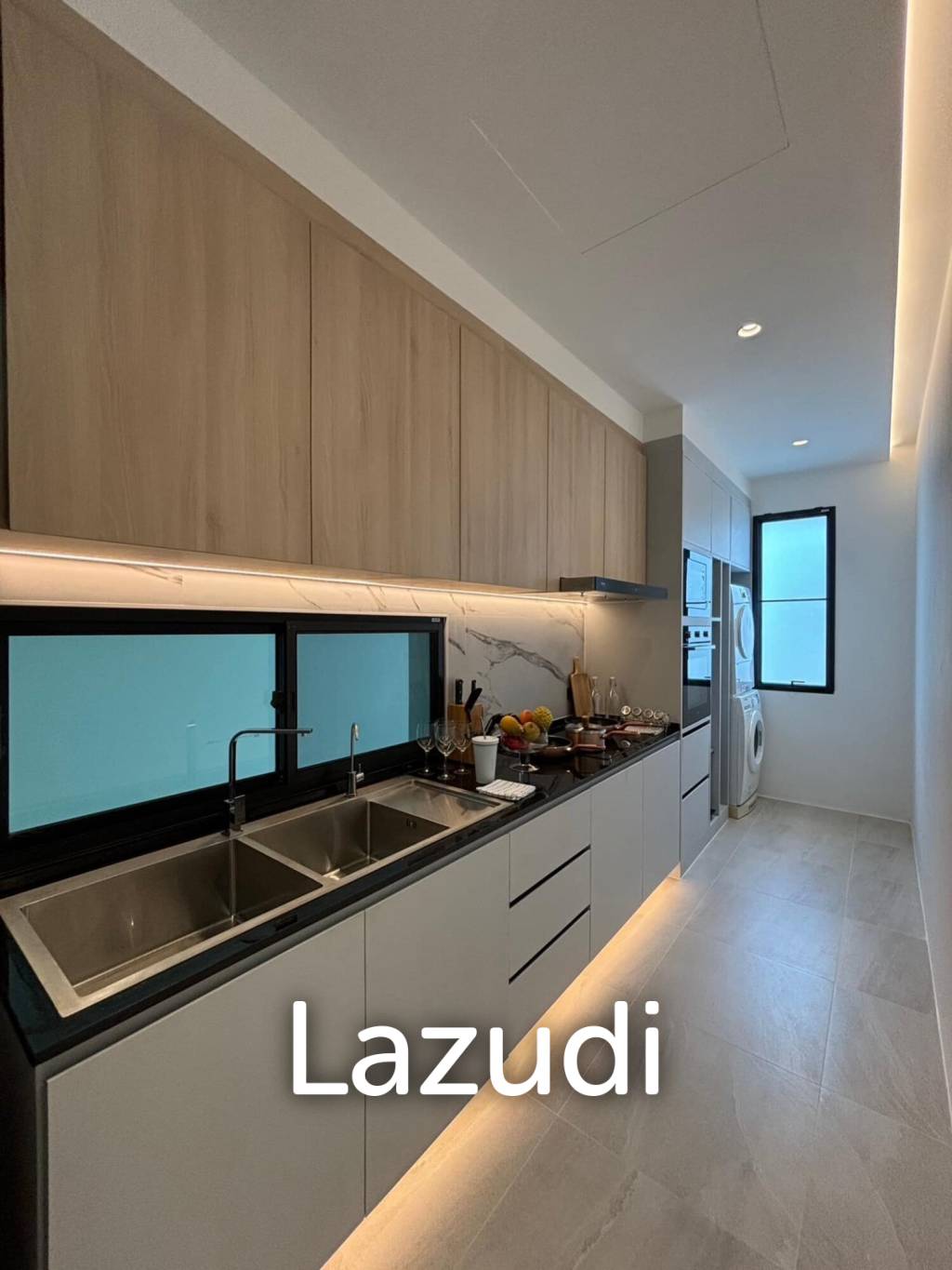 Brand New 3-Bedroom Villa For Sale In Soi Saiyuan, Rawai