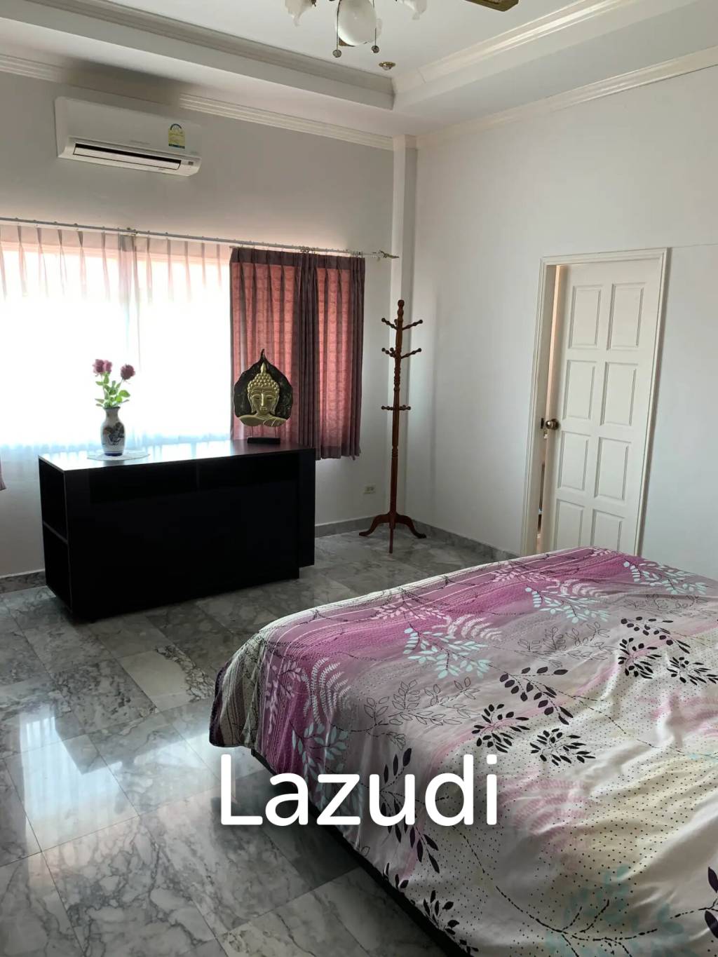 4 Bed Beachfront villa at Huay Yang