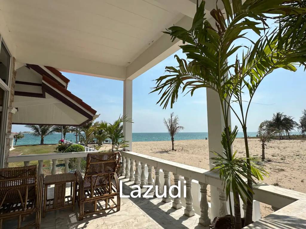 4 Bed Beachfront villa at Huay Yang