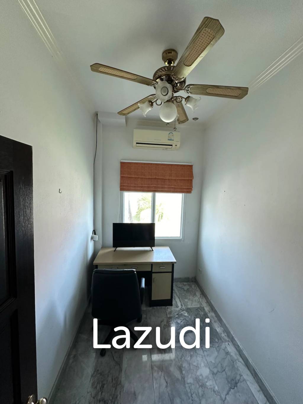 4 Bed Beachfront villa at Huay Yang